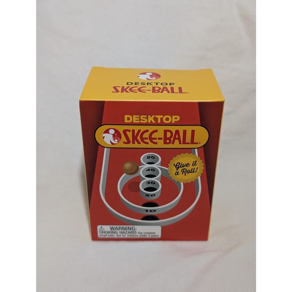 NIB Desktop Skee-Ball Office Toy